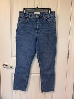 Abercrombie‎ Curve Love High Rise Skinny Jeans Raw Hem Size 8/29